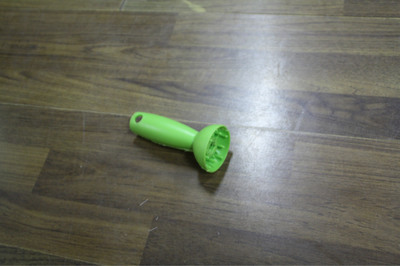 工廠供應(yīng)塑膠制品,注塑產(chǎn)品,手電筒外殼,兒童手電筒外殼 - 工廠供應(yīng)塑膠制品,注塑產(chǎn)品,手電筒外殼,兒童手電筒外殼廠家 - 工廠供應(yīng)塑膠制品,注塑產(chǎn)品,手電筒外殼,兒童手電筒外殼價(jià)格 - 寧波經(jīng)濟(jì)技術(shù)開(kāi)發(fā)區(qū)華昌塑膠制品 - 