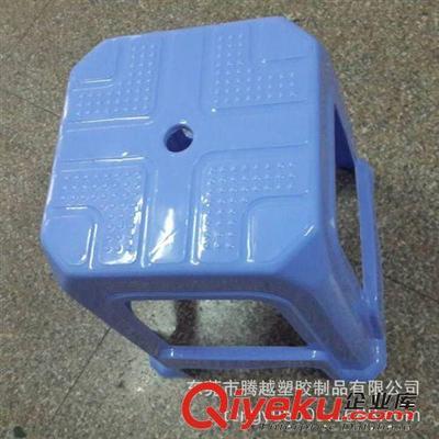 廠家直供藍(lán)色塑料方凳子批發(fā) 疊放凳 餐椅雪花凳【批發(fā)價(jià)優(yōu)】-東莞市騰越塑膠制品提供廠家直供藍(lán)色塑料方凳子批發(fā) 疊放凳 餐椅雪花凳【批發(fā)價(jià)優(yōu)】的相關(guān)介紹、產(chǎn)品、服務(wù)、圖片、價(jià)格東莞市騰越塑膠制品、塑膠卡板;塑膠中空板;塑料箱;塑料籮;塑料零件盒;鐵皮零件柜;防靜電方盤(pán);防靜電靠背椅;防靜電圓凳;整理箱;圓凳;全塑椅